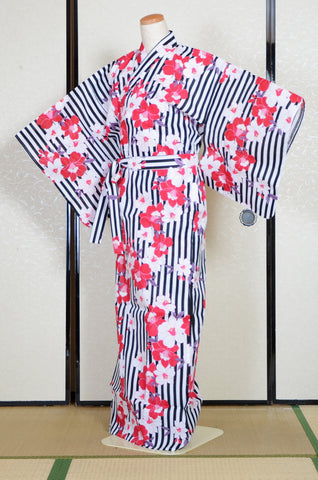 Yukata for indoor use / Flower :EM005-Stripe