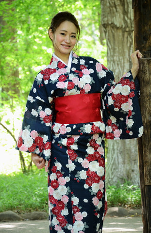 Japanese yukata kimono / D #110