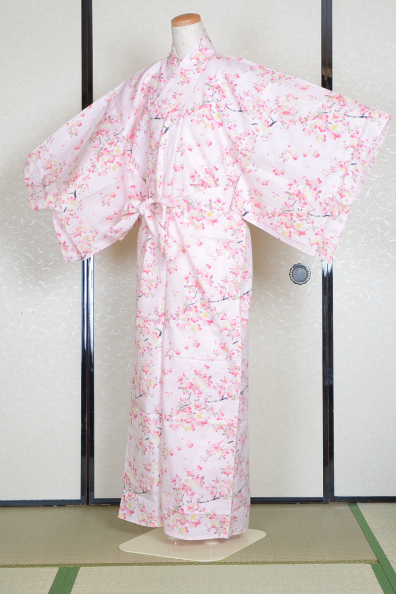 SK-II TOKYO ガール SAKURA KIMONO Japanese women yukata kimono. Summer kimono. – Kimono yukata