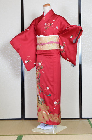 Japanese kimono. kimono for women. kimono female. houmongi kimono. tsukesage kimono.