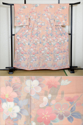 Japanese kimono. kimono for women. kimono female. houmongi kimono. tsukesage kimono.