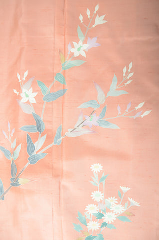 Japanese kimono. kimono for women. kimono female. houmongi kimono. tsukesage kimono.