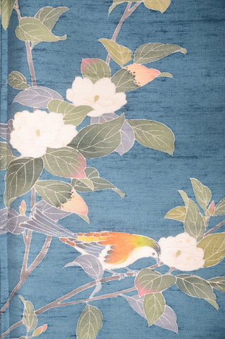 Japanese kimono. kimono for women. kimono female. houmongi kimono. tsukesage kimono.