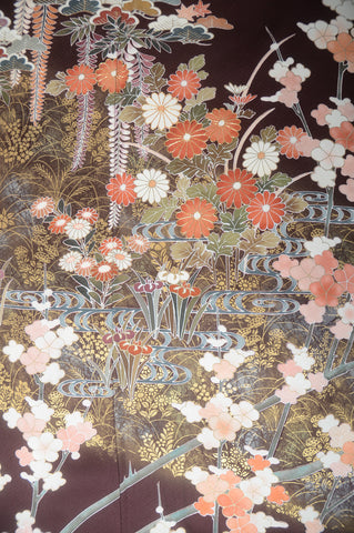 Japanese kimono. kimono for women. kimono female. houmongi kimono. tsukesage kimono.