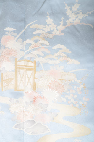 Japanese kimono. kimono for women. kimono female. houmongi kimono. tsukesage kimono.