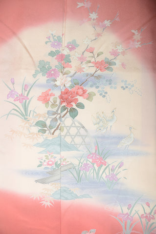 Japanese kimono. kimono for women. kimono female. houmongi kimono. tsukesage kimono.