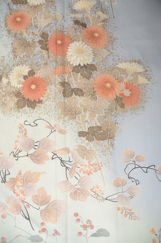 Japanese kimono. kimono for women. kimono female. houmongi kimono. tsukesage kimono.