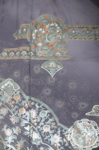 Japanese kimono. kimono for women. kimono female. houmongi kimono. tsukesage kimono.