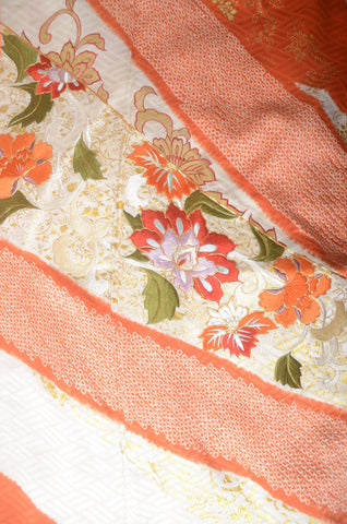 Japanese kimono. kimono for women. kimono female. houmongi kimono. tsukesage kimono.