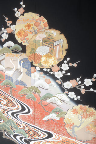 Japanese kimono. kimono for women. kimono female. black formal kimono. 