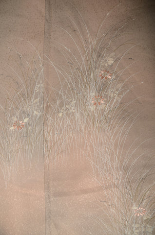 Japanese kimono. kimono for women. kimono female. houmongi kimono. tsukesage kimono.