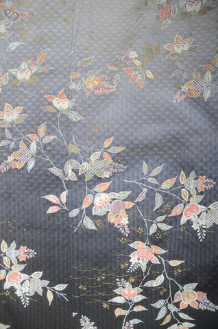 Japanese kimono. kimono for women. kimono female. houmongi kimono. tsukesage kimono.